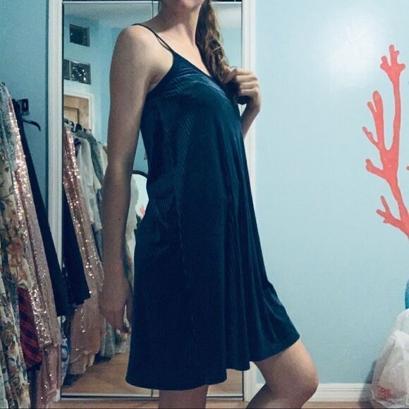 NWT * Ribbed Velvet Slip /Tank Dress* - Picture 6 of 9